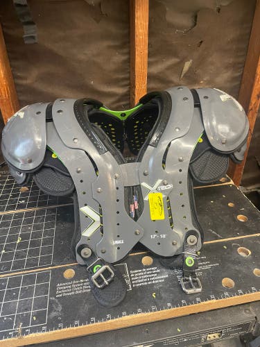 X Tech Adult Small Shoulder Pads