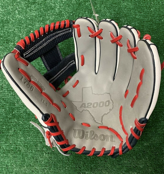 custom baseball gloves texas