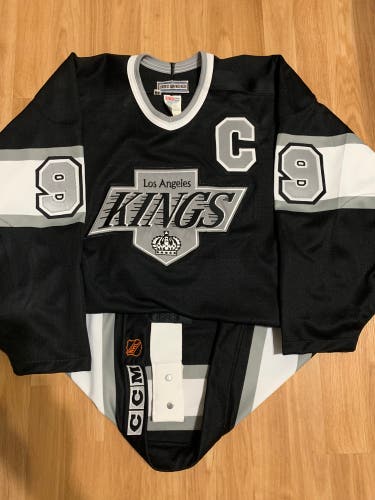 CCM Authentic Wayne Gretzky LA KINGS NHL Hockey Jersey 48 Black