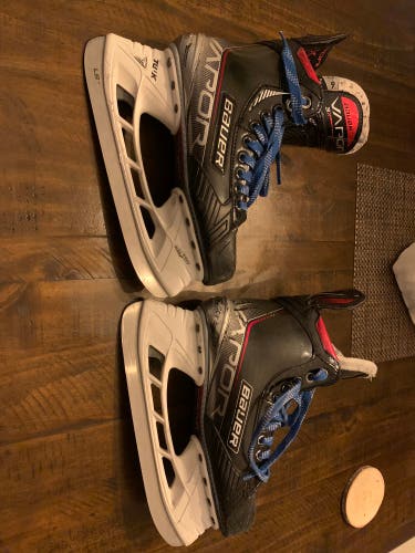Used Bauer Vapor 3X Hockey Skates Intermediate Size 6
