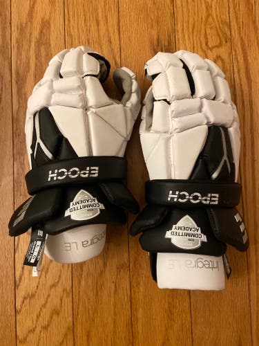 White New Player's Epoch Integra LE 13" Lacrosse Gloves