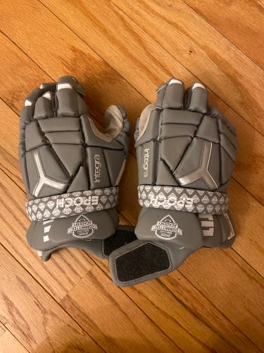 Committed Academy Lacrosse Gloves