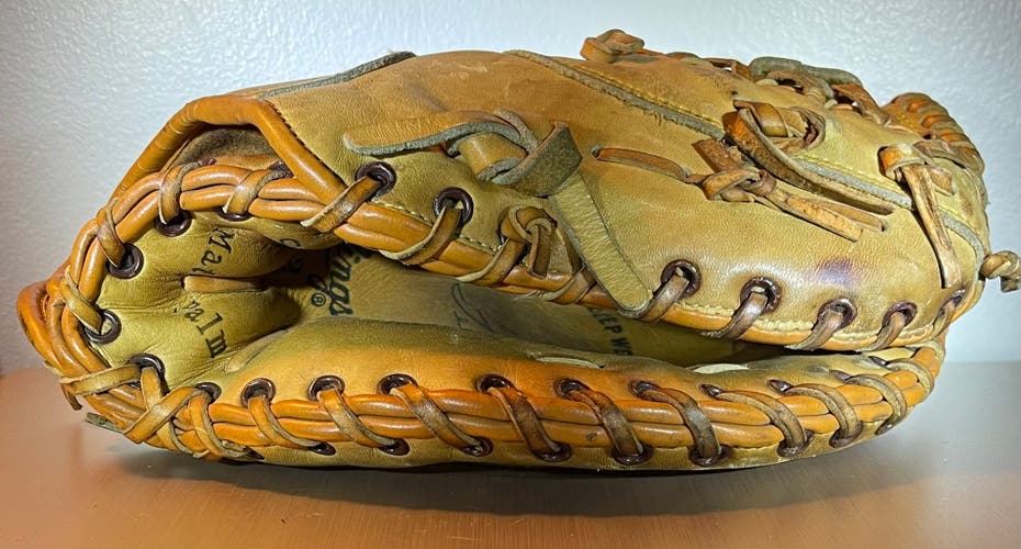 Vintage Rawlings Baseball Glove Gene Tenace