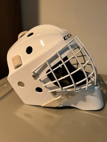 *BRAND NEW* CCM GFL PRO CERTIFIED GOALIE MASK - SENIOR