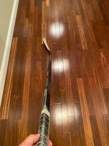 Senior Left Hand P92 Pro Stock Nexus 1N Hockey Stick