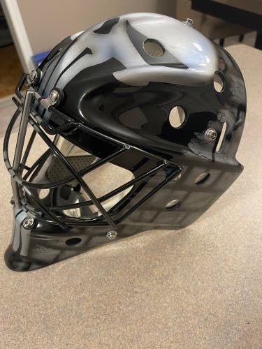 Senior Bauer Custom Goalie Mask Punisher