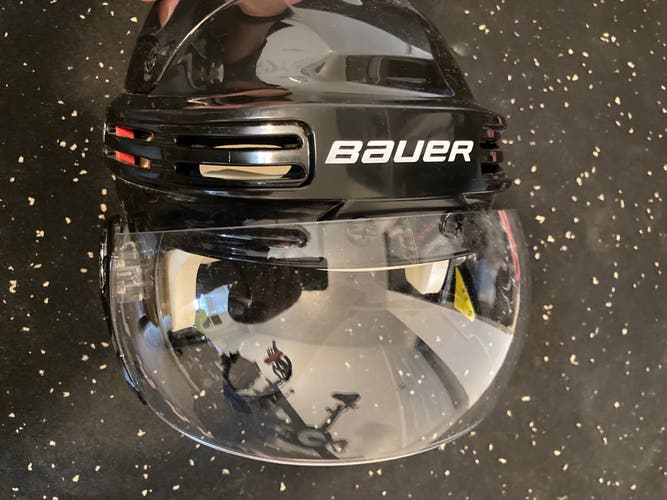 Used Large Bauer 4500 Helmet