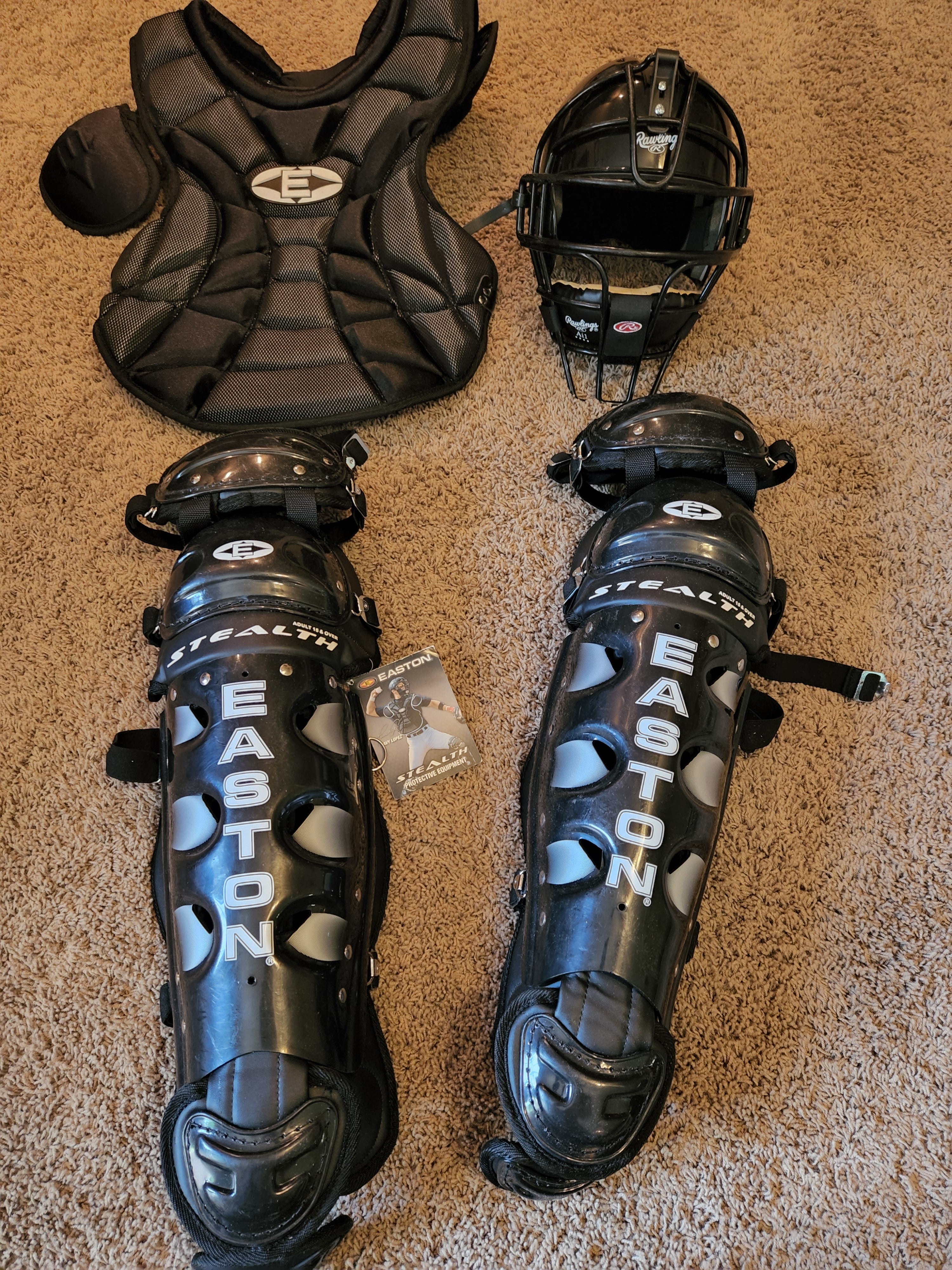 New Easton Stealth Coolmax catchers gear (15 & over) with new 