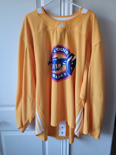 Used Adidas Three Strip Goalie Cut Jersey 58G-Sport Gold