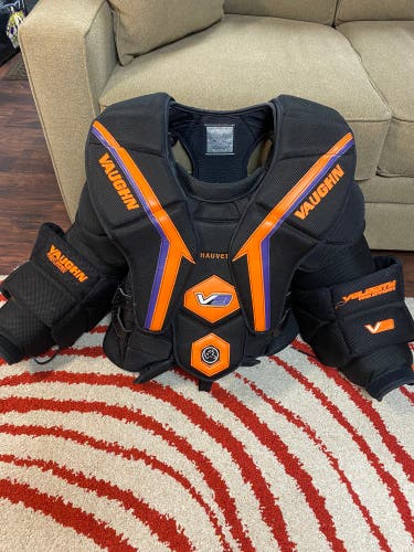 Vaughn Velocity V9 Pro Goalie Chest Protector