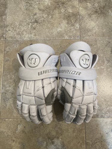 Used Warrior EVO QX Lacrosse Gloves