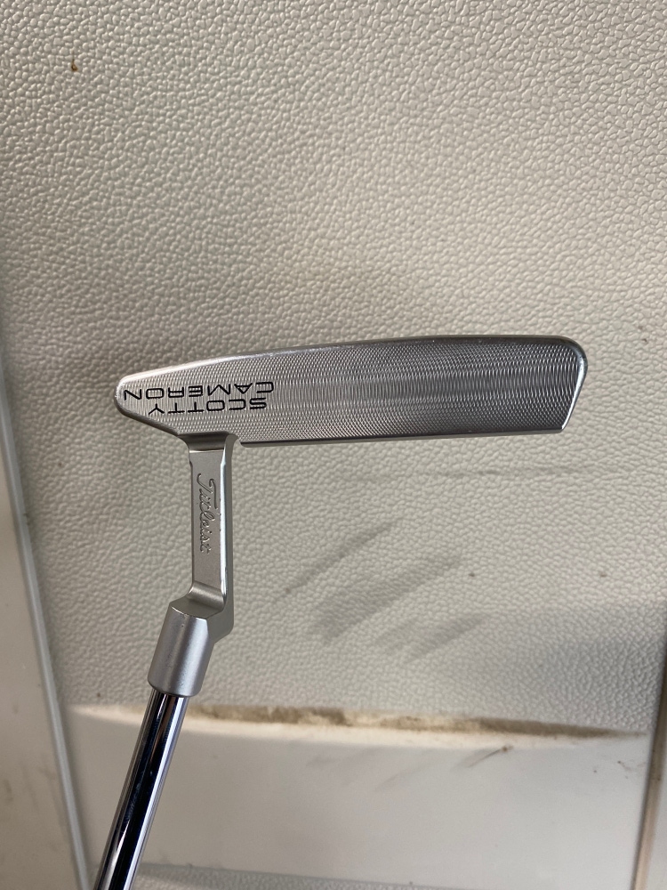 New Blade 34” Special Select Newport 2 Putter