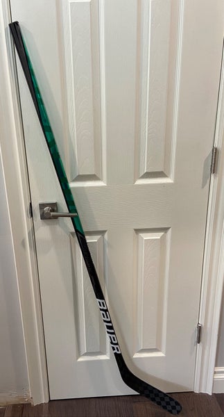 Senior Left Hand P88 Pro Stock Supreme UltraSonic Hockey Stick
