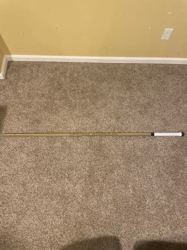 Gold Under Armour Defense Shaft