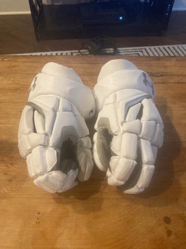 Under Armour Engage 2 Lacrosse Gloves