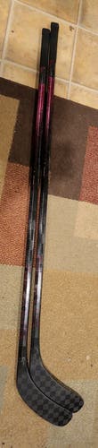 Used UMass Bauer Right Handed P88 Pro Stock