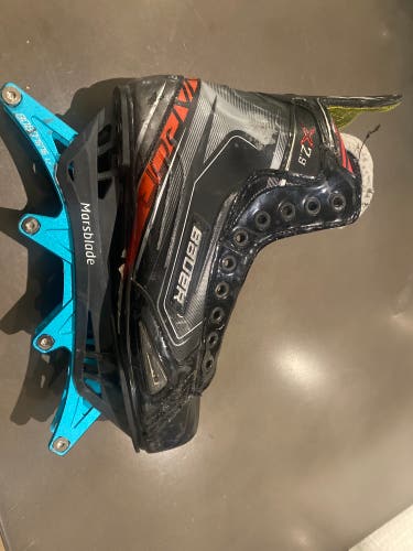 Used Bauer Regular Width Size 8 Vapor X2.9R Inline Skates