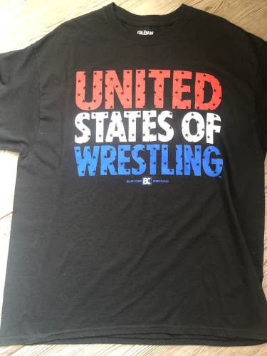 Wrestling Tshirt. Size XL