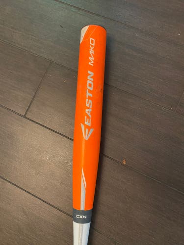 Legendary Easton MAKO composite bat 30” -11