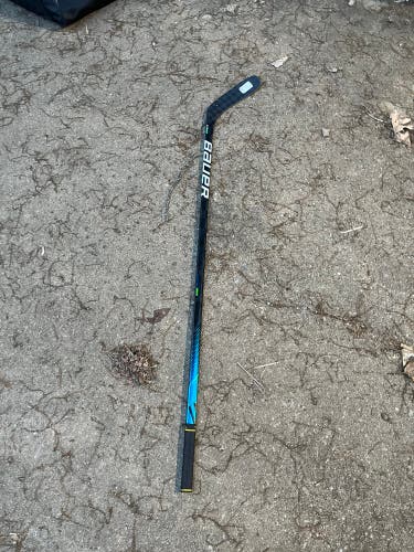 Senior Right Handed PP88 Nexus Geo Hockey Stick