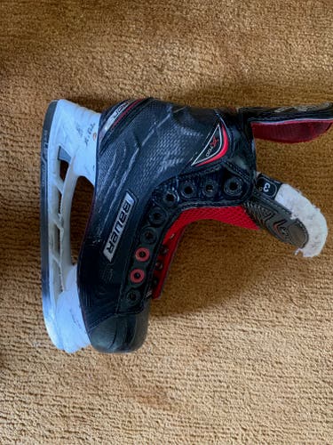 Bauer Vapor X700 Size 3