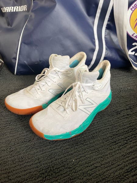 White Men's Turf Cleats New Balance Freeze