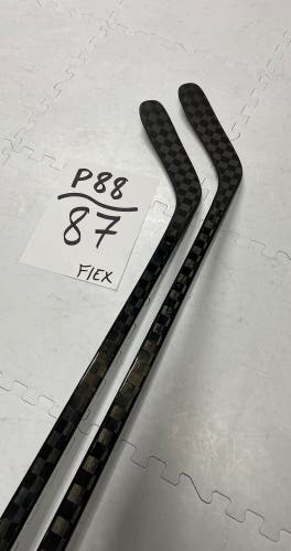 Senior(2x)Left Hand P88 87 Flex Nexus 2N Pro Hockey Stick