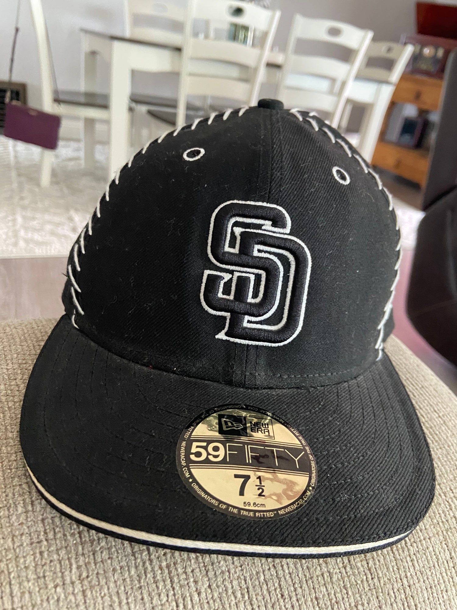 Newera 59FIFTY San Diego Padres Swinging Friar Black Fitted Hat 71/8