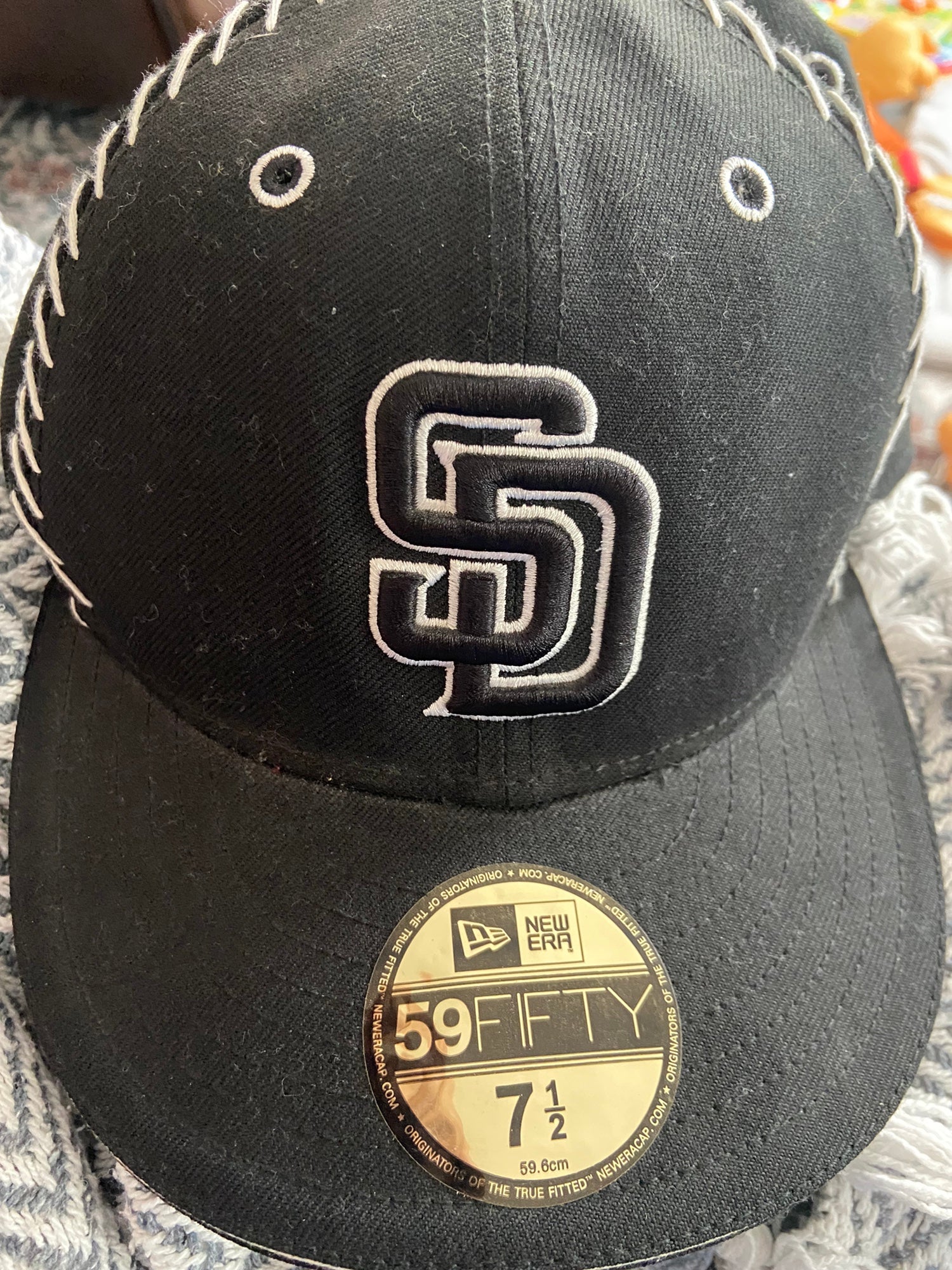 San Diego Padres Cap fitted 7 1/2 
