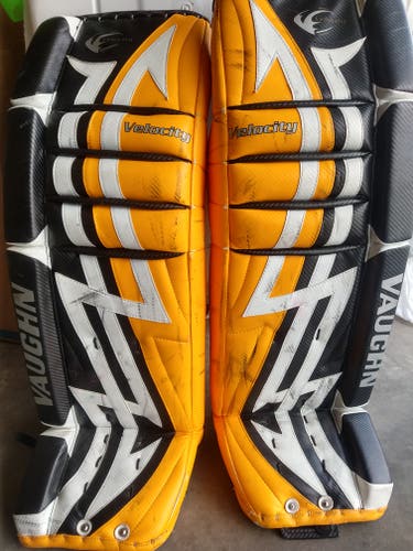 Vaughn 36"+1 goalie pads