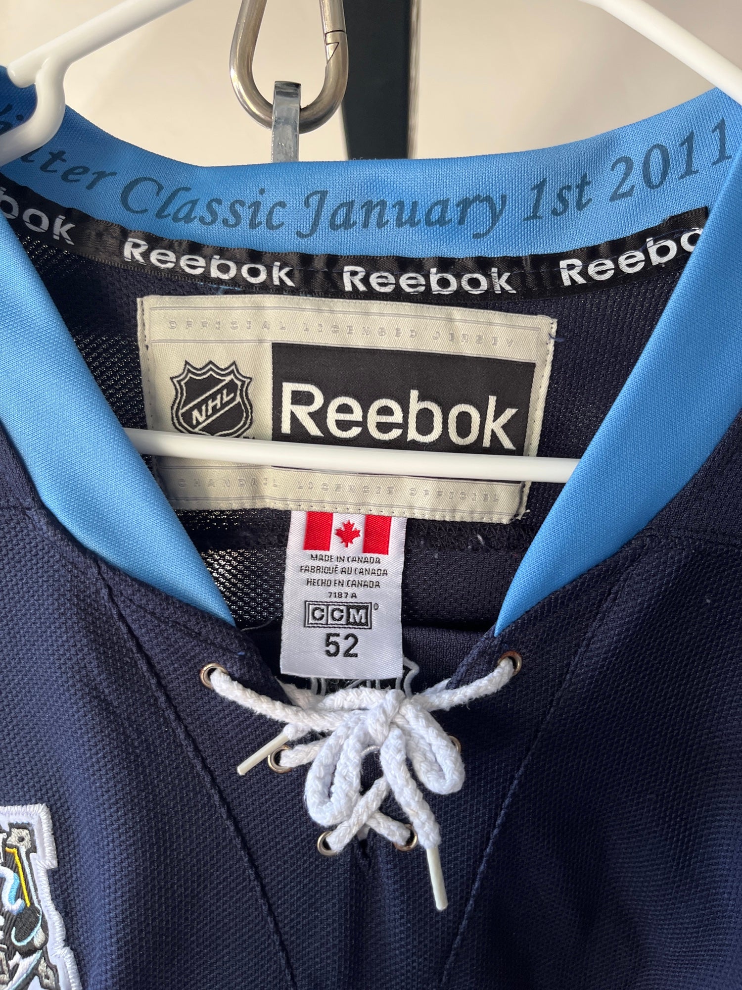 Sidney Crosby Pittsburgh Penguins Winter Classic Jersey CCM Reebok Size 52