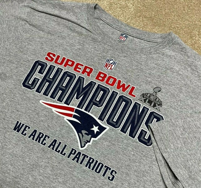 New England Patriots Super Bowl XLIX 49 Champions Shirt Adult Small NFL  Apparel