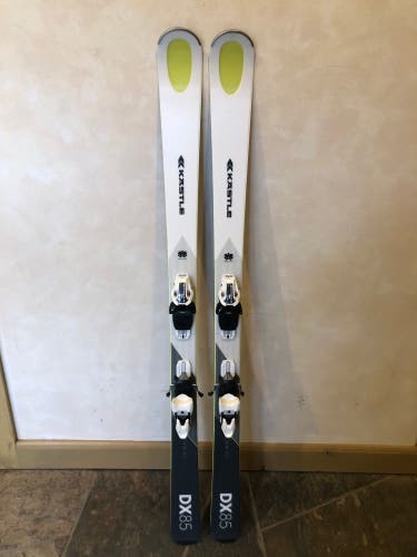 New Kastle DX 85 Skis With Bindings 168cm