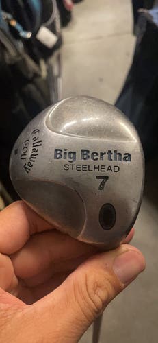 Woman’s Callaway big bertha steelhead Wood 7 in RH