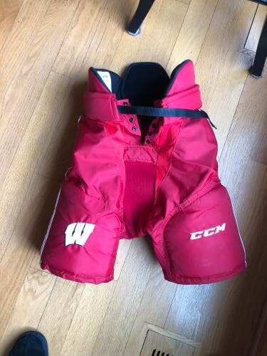 Senior Small CCM hp31 Hockey Pants