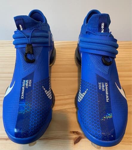 Nike Force Zoom Trout 7 Size 9