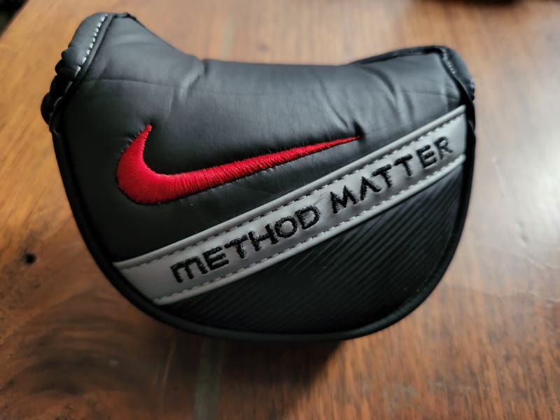 Nike Method Matter Putter Cover | SidelineSwap | Buy and Sell on