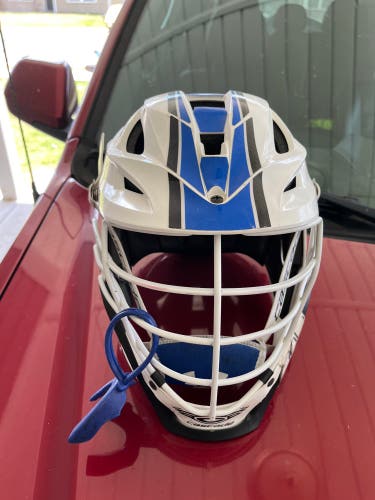 Player's Cascade S Helmet