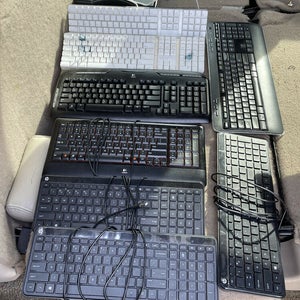 Lot of 8 Apple Logitech HP USB Wired Keyboard Random Bundle Untested Computer