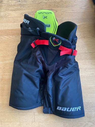 Used XL Bauer VAPOR 2X Hockey Pants