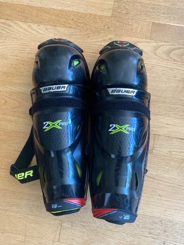 Used Bauer Vapor 2X Pro Shin Pads