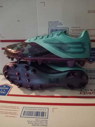Under Armour Men's UA Blur LE Night Lights Football Cleats Size 8.5 3023347-001