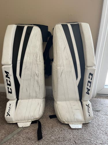 Used 24" CCM Y Flex Goalie Leg Pads