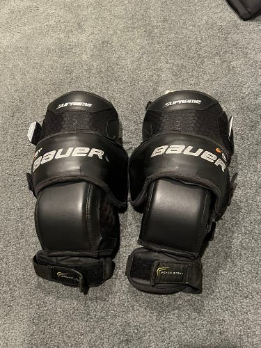 Bauer supreme Senior goalie knee Pads