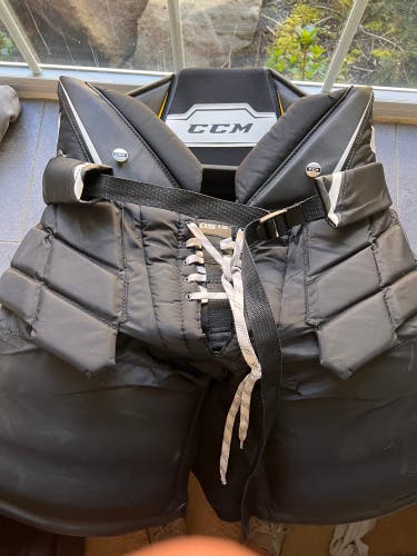 CCM Axis A1.9 Senior Goalie Pants - Small
