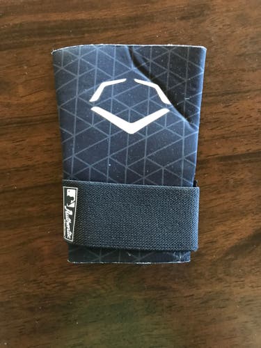 Used Evoshield Wrist Sleeve Adult Size Small