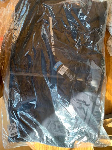 New Bauer Track suit Black size medium