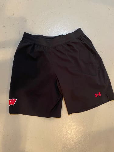 NEW UA Wisconsin Training Short Size L