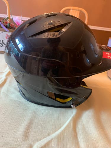 New One Size Fits All Under Armour UABH100 Batting Helmet