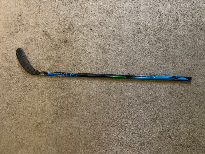 Senior Left Hand P92  Nexus Geo Hockey Stick
